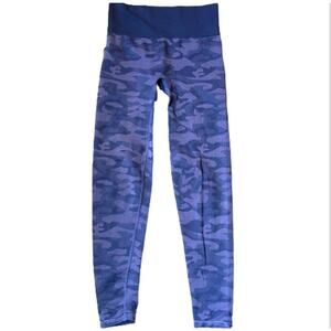 Victoria's Secret PINK Women’s MD Camo Seamless Classic legging